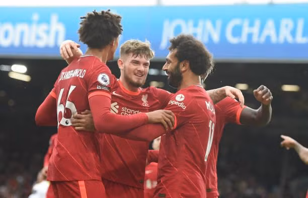 Leeds vs Liverpool 0-3: Salah cán mốc 100 bàn, Elliott dính chấn thương nặng ảnh 12