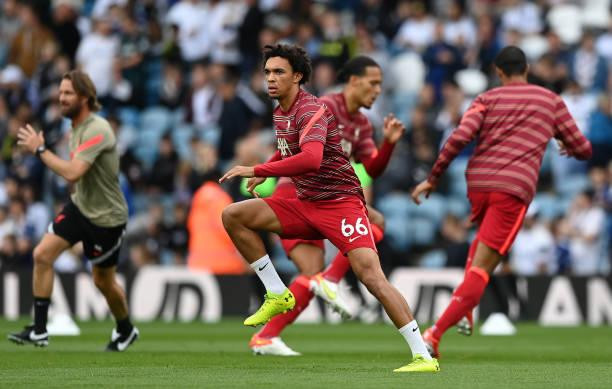 Leeds vs Liverpool 0-3: Salah cán mốc 100 bàn, Elliott dính chấn thương nặng ảnh 4 Leeds vs Liverpool 0-3: Salah cán mốc 100 bàn, Elliott dính chấn thương nặng ảnh 4