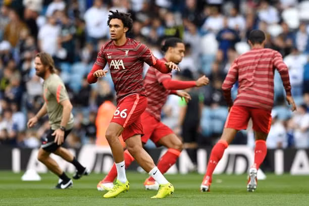 Leeds vs Liverpool 0-3: Salah cán mốc 100 bàn, Elliott dính chấn thương nặng ảnh 3