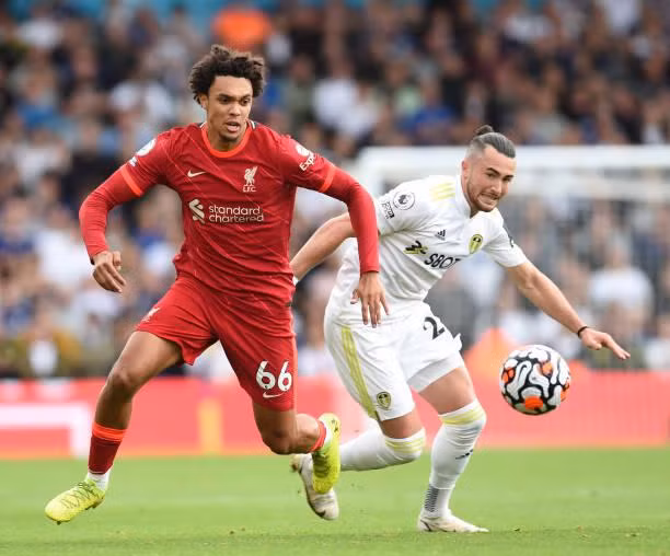 Leeds vs Liverpool 0-3: Salah cán mốc 100 bàn, Elliott dính chấn thương nặng ảnh 5