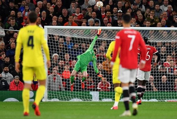 De Gea liên tục cứu thua cho M.U.