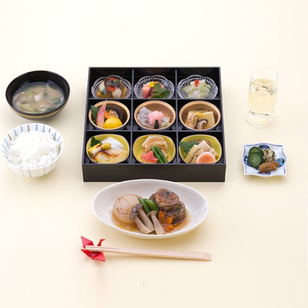 Thưởng thức hạng ghế phổ thông đặc biệt khi đi máy bay ảnh 3