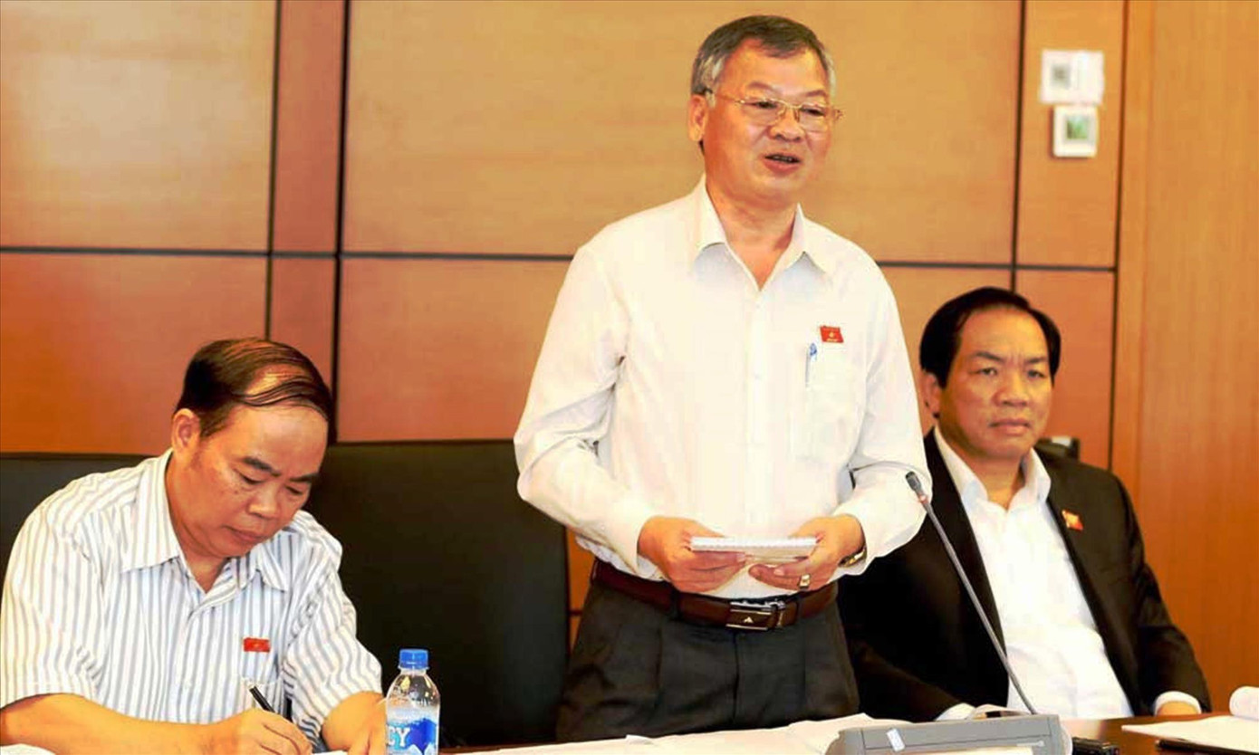 Quanh vụ kỷ luật cán bộ ở Đồng Nai: Sai phạm nghiêm trọng, thăng chức cao hơn ảnh 1