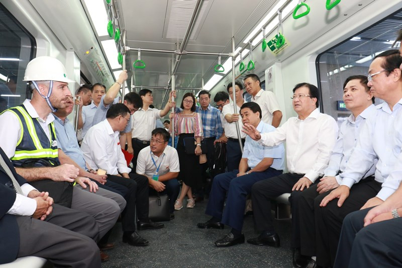 Ô nhiễm không khí Hà Nội 'chỉ có lúc và có nơi' ảnh 9