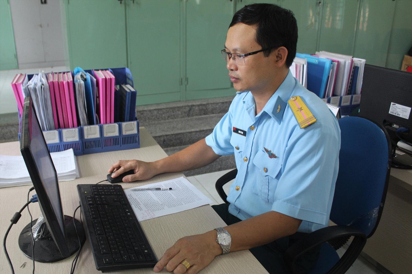 'Chắp cánh bay' bảo vệ bầu trời ảnh 1