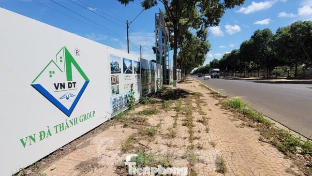 Cty VN Đà Thành dựng rào chắn khi chưa được giao đất.