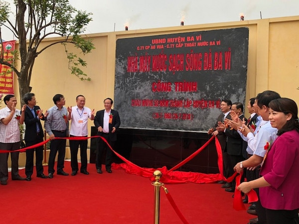 Phát động trồng cây và gắn biển công trình nhà máy nước sạch Ba Vì ảnh 2