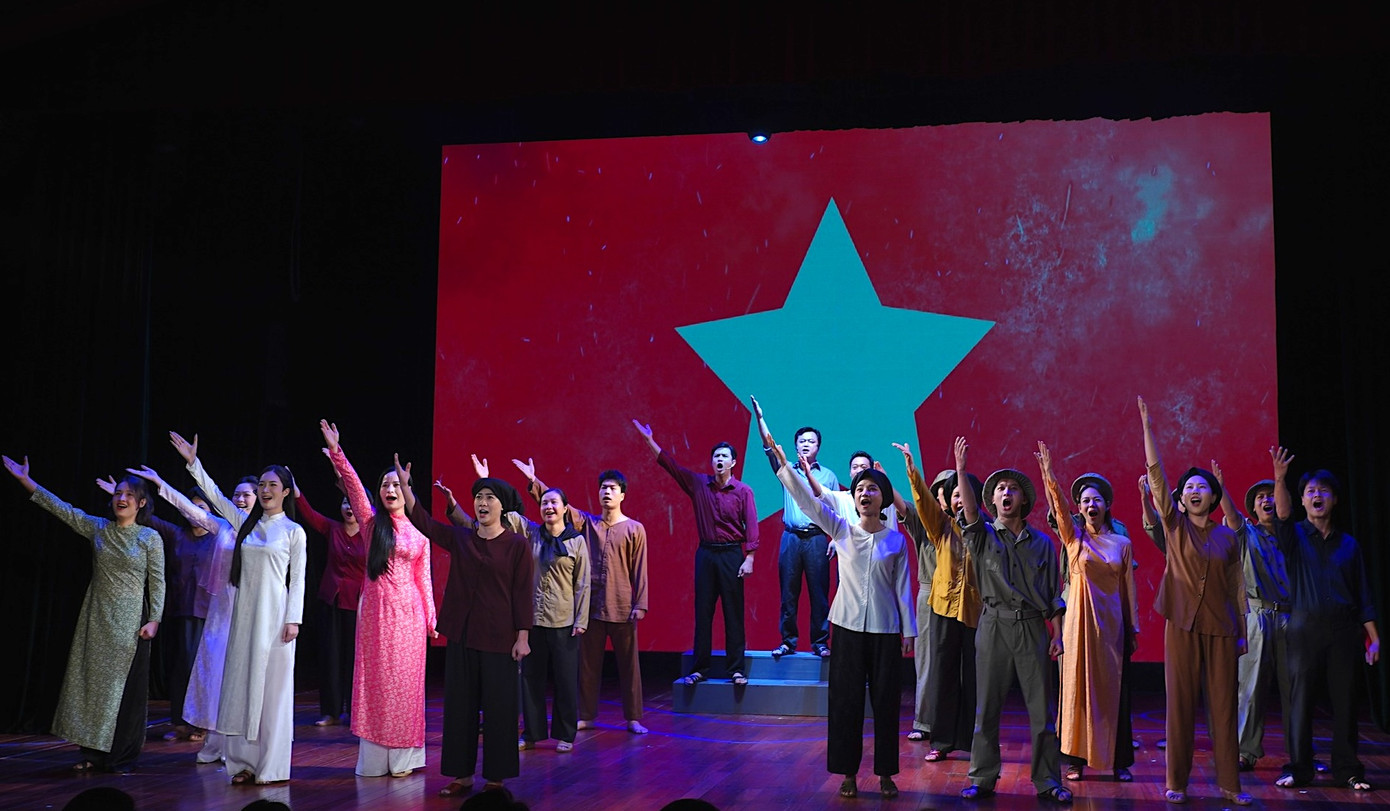 Phân cảnh trong vở nhạc kịch Cafe bánh mì.