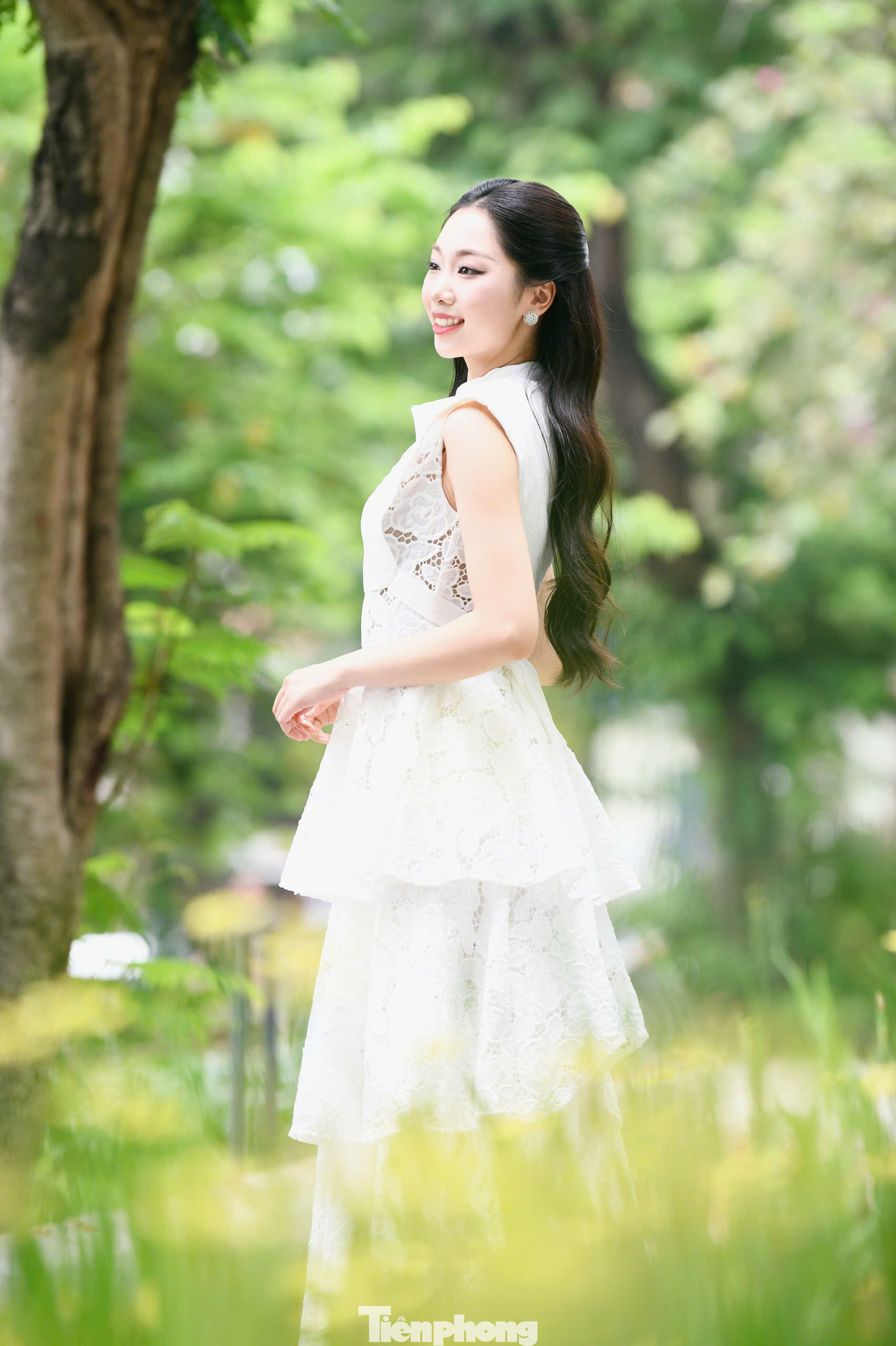 Nhờ có kinh nghiệm trên sàn diễn, Thùy Dương có thời gian trau dồi thêm các kỹ năng khác trong hành trình Hoa hậu Việt Nam 2024. Lần đầu Thùy Dương tham gia cuộc thi nhan sắc là khi còn học cấp 3. Cô đại diện cho lớp tham gia cuộc thi sắc đẹp cấp trường.