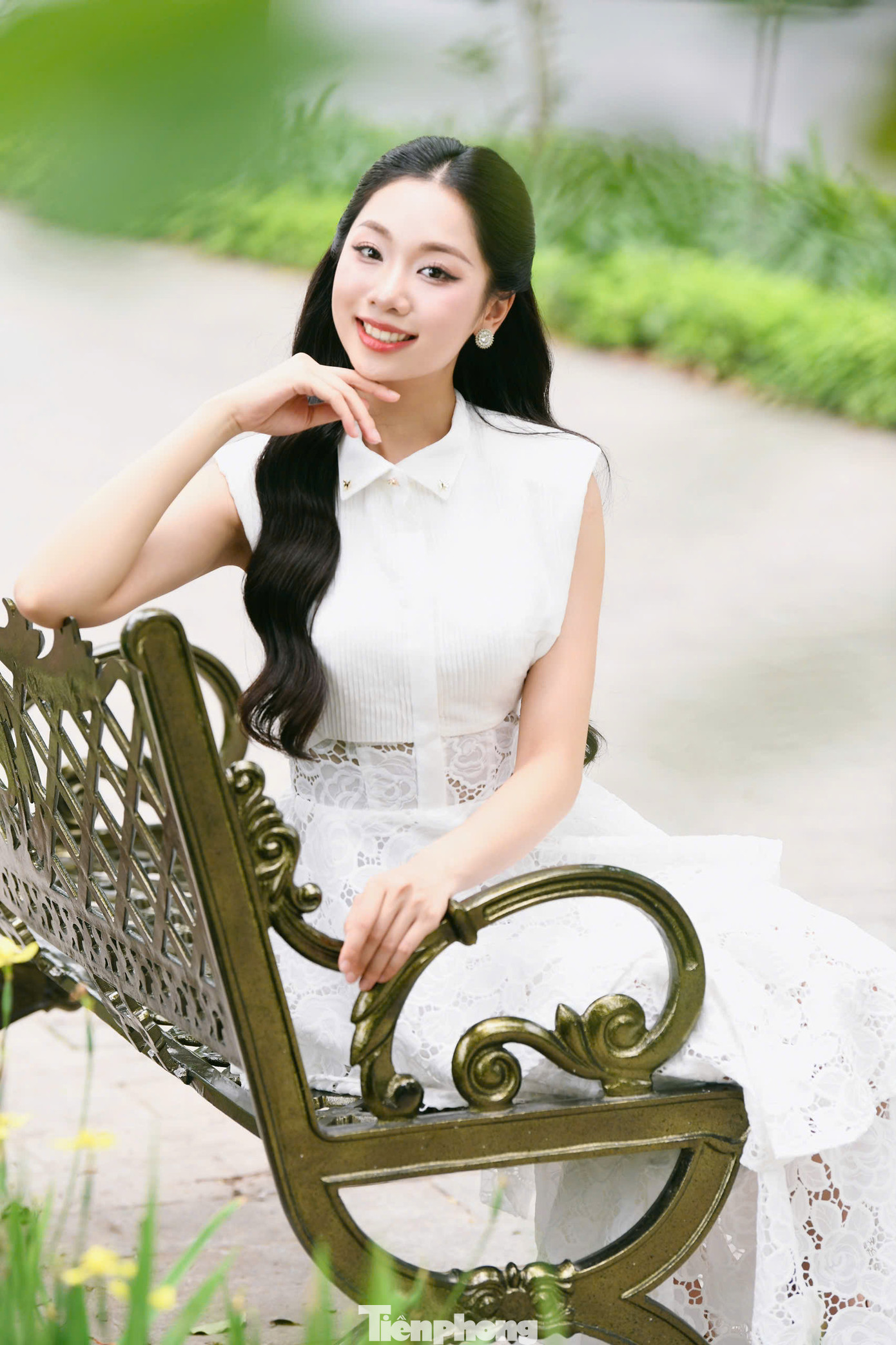 Tại cuộc thi Hoa hậu Việt Nam 2024, Thùy Dương được nhớ tới với học vấn ấn tượng và hình ảnh tràn đầy năng lượng. "Ngoài năng lượng tích cực, thành tích học tập tại hai đại học, tôi tự tin về khả năng catwalk. Trước đó, tôi là người hướng dẫn, đào tạo người mẫu nhí và có kinh nghiệm trình diễn tại các sàn catwalk", Thùy Dương cho biết.