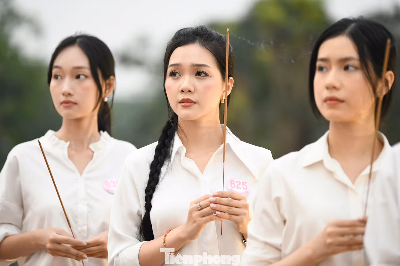 Dịp này, hướng đến chào mừng kỷ niệm 50 năm Ngày Giải phóng miền Nam, thống nhất đất nước (30/4/1975-30/4/2025), BTC Giải Vô địch Quốc gia Marathon và cự ly dài báo Tiền Phong lần thứ 66 - năm 2025 long trọng tổ chức Lễ dâng hương, dâng hoa tưởng niệm, tri ân các Anh hùng liệt sĩ đã anh dũng hy sinh trong chiến dịch giải phóng Quảng Trị, bảo vệ Thành cổ. Hoạt động được tổ chức vào tối 28/3.