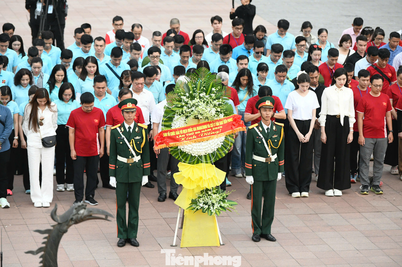 Trong khuôn khổ Giải Vô địch Quốc gia Marathon và cự ly dài báo Tiền Phong lần thứ 66 - năm 2025 (Tiền Phong Marathon 2025), BTC giải tổ chức lễ dâng hương tại di tích Thành cổ Quảng Trị chiều 28/3.