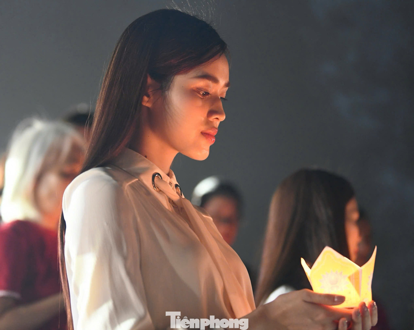 Hoa hậu Đỗ Thị Hà vinh dự được có mặt tại sự kiện để bày tỏ lòng biết ơn, sự tri ân tới những chiến sĩ đã hy sinh thân mình cho nền độc lập, tự do của Tổ quốc. Hoa hậu Việt Nam 2020 cho biết là một người trẻ, cô ý thức được bản thân cần phải cố gắng học tập và lao động tốt để cống hiến cho đất nước.