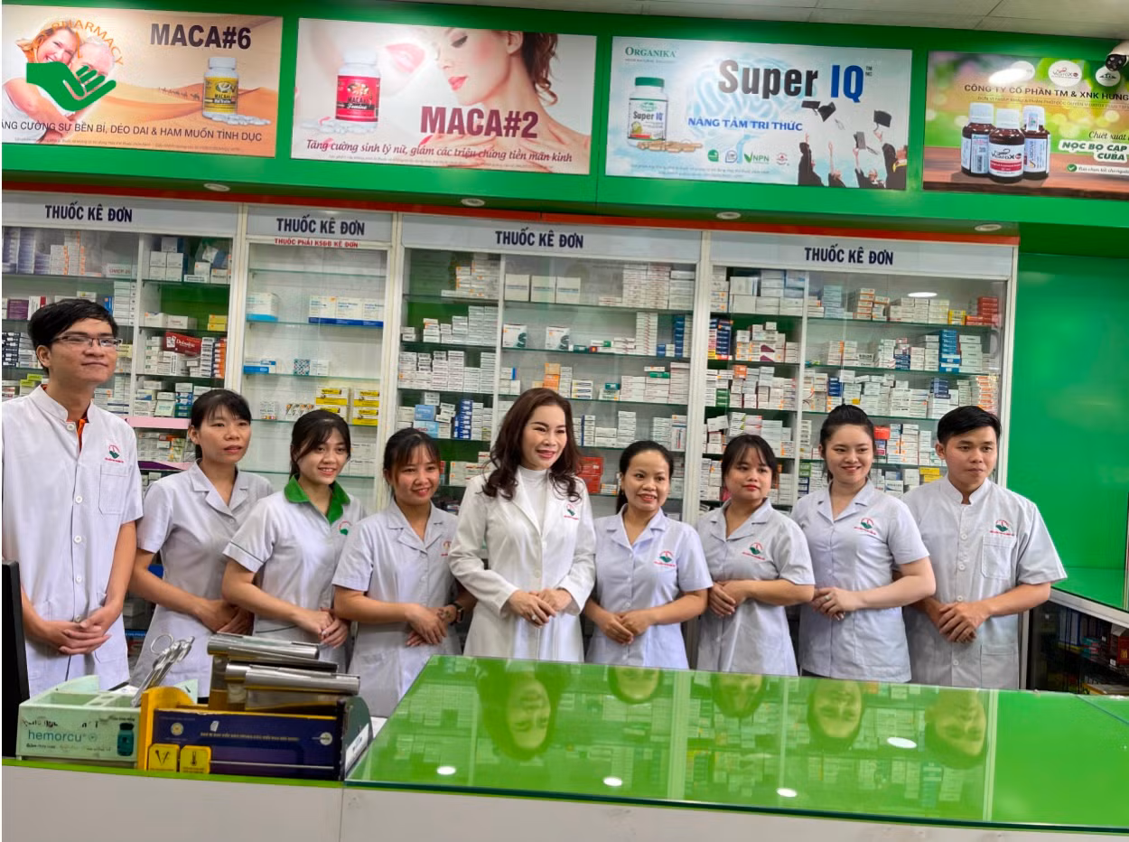 Đội ngũ Dược sĩ của Nhà thuốc Việt.