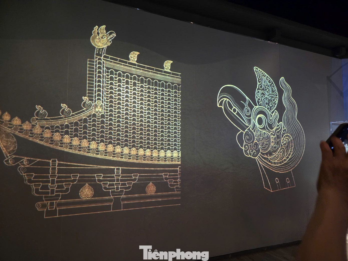 Tất cả tác phẩm trong trưng bày lần này đều là những tác phẩm được cho là đỉnh cao của mỹ thuật Đại Việt, là sự kết hợp độc đáo giữa tinh thần Thiền tông và văn hóa bản địa, giữa nghệ thuật cung đình và dân gian.