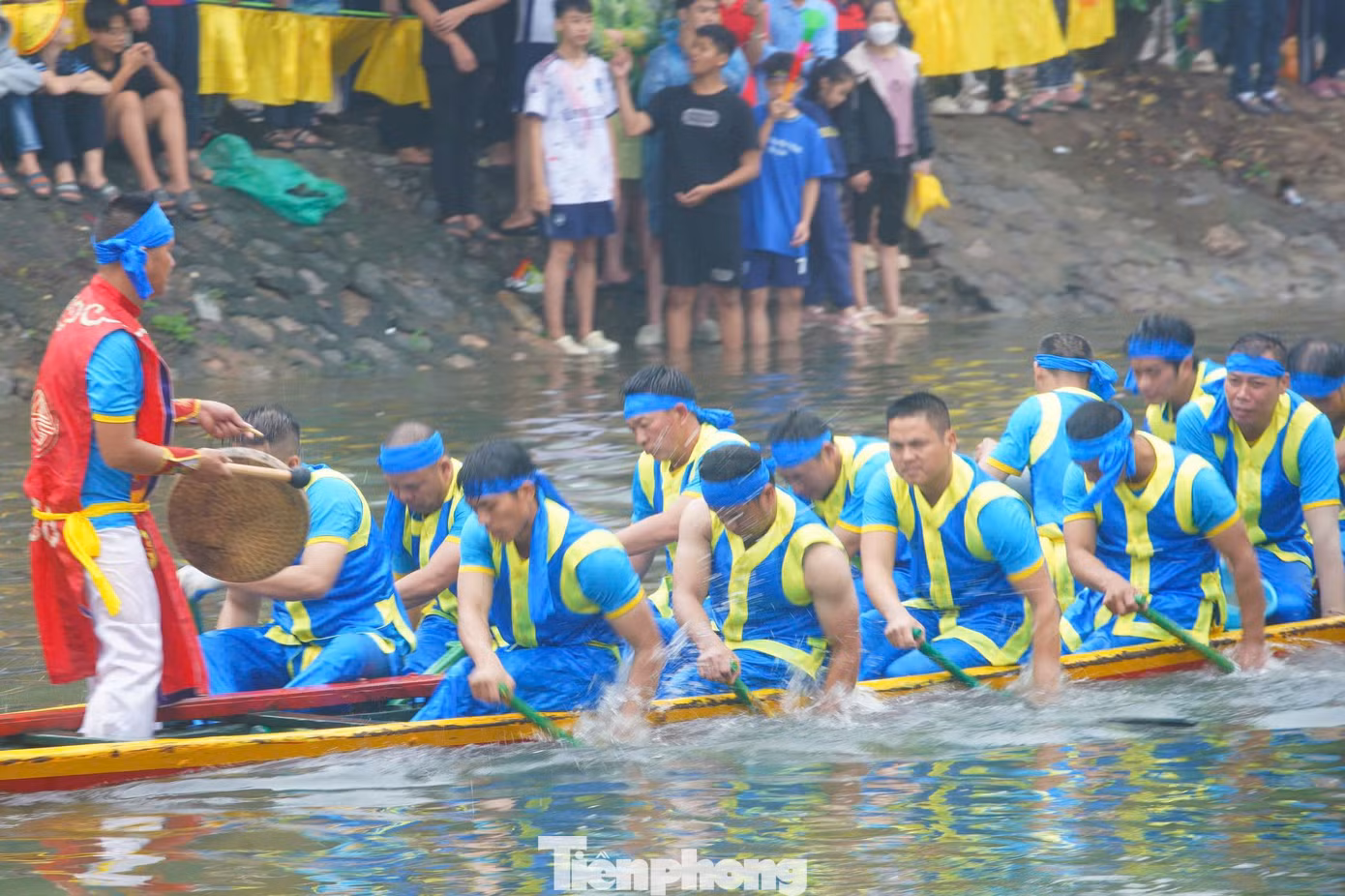 Năm nay lễ hội kéo dài trong 3 ngày, từ 6-8/4. Lễ hội bơi Đăm là một trong ba lễ hội của quận Bắc Từ Liêm được công nhận là Di sản văn hóa phi vật thể cấp quốc gia.