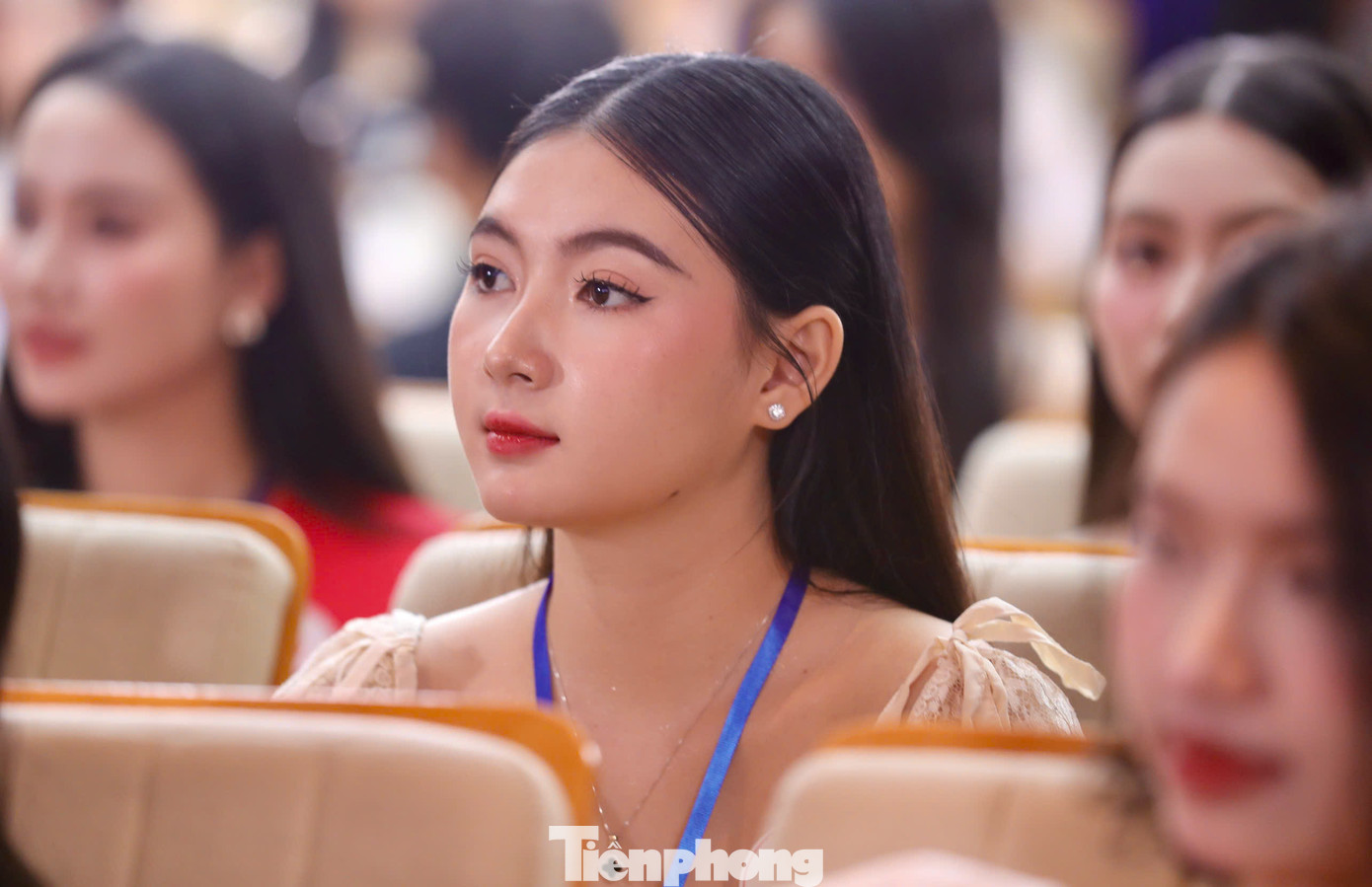 Tính đến thời điểm này, hàng trăm hồ sơ đăng ký đã phát lộ nhiều thí sinh tiềm năng. Họ là những đại diện nhan sắc Việt nổi trội cả về nhan sắc lẫn trí tuệ, sẵn sàng để lan tỏa hơn nữa giá trị văn hóa, khát vọng cống hiến của tuổi trẻ.