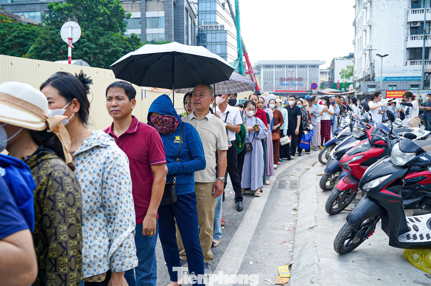 Chùa Quán Sứ dừng đón khách từ sau 21h ngày 16/5.