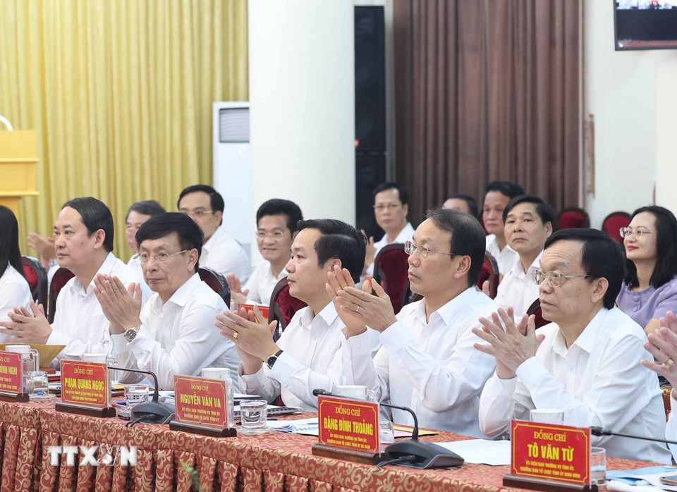 Các đại biểu tham dự buổi làm việc. Ảnh: TTXVN Các đại biểu tham dự buổi làm việc. Ảnh: TTXVN