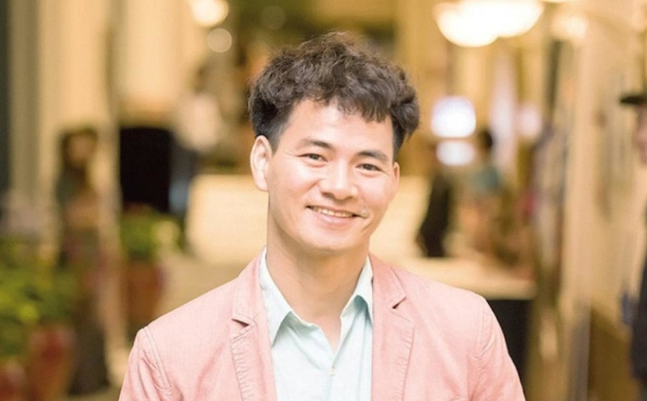 Cục trưởng Xuân Bắc khen Hòa Minzy ảnh 1 Cục trưởng Xuân Bắc khen Hòa Minzy ảnh 1