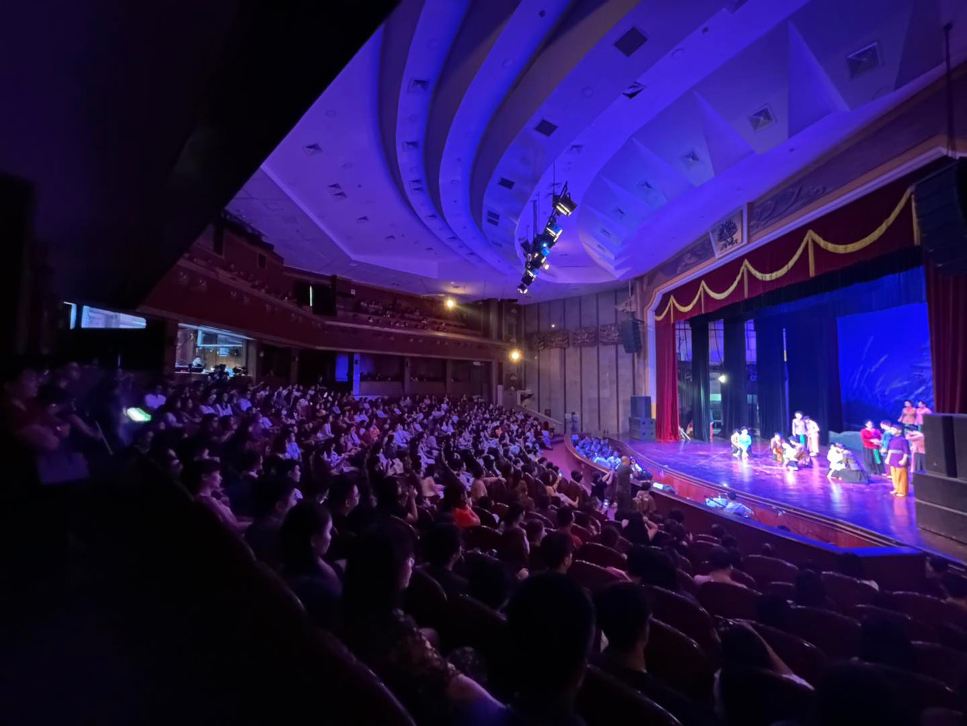 Vở chèo Xúy Vân biểu diễn tại Nhà hát Chèo Việt Nam vào ngày 28, 29/6 đều cháy vé, tạo hiệu ứng tích cực và mang lại doanh thu thực tế cho nhà hát. Vở chèo Xúy Vân biểu diễn tại Nhà hát Chèo Việt Nam vào ngày 28, 29/6 đều cháy vé, tạo hiệu ứng tích cực và mang lại doanh thu thực tế cho nhà hát.