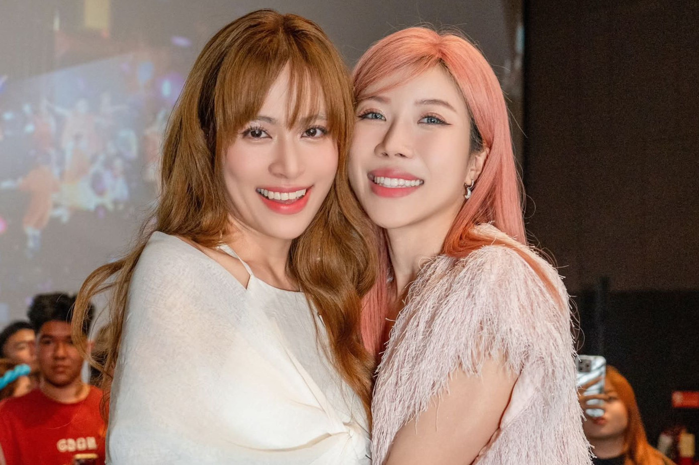 Hoàng Thuỳ Linh cho biết cô đón nhận mọi điều và nhìn lại bản thân để hoàn thiện, học hỏi trong suốt hành trình sự nghiệp.