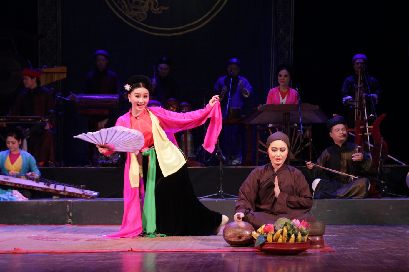 Vở chèo kinh điển Quan Âm Thị Kính được Nhà hát Chèo Việt Nam biểu diễn và lưu diễn từ tháng 3-5 tại Hà Nội và Phú Quốc. Vở chèo kinh điển Quan Âm Thị Kính được Nhà hát Chèo Việt Nam biểu diễn và lưu diễn từ tháng 3-5 tại Hà Nội và Phú Quốc.