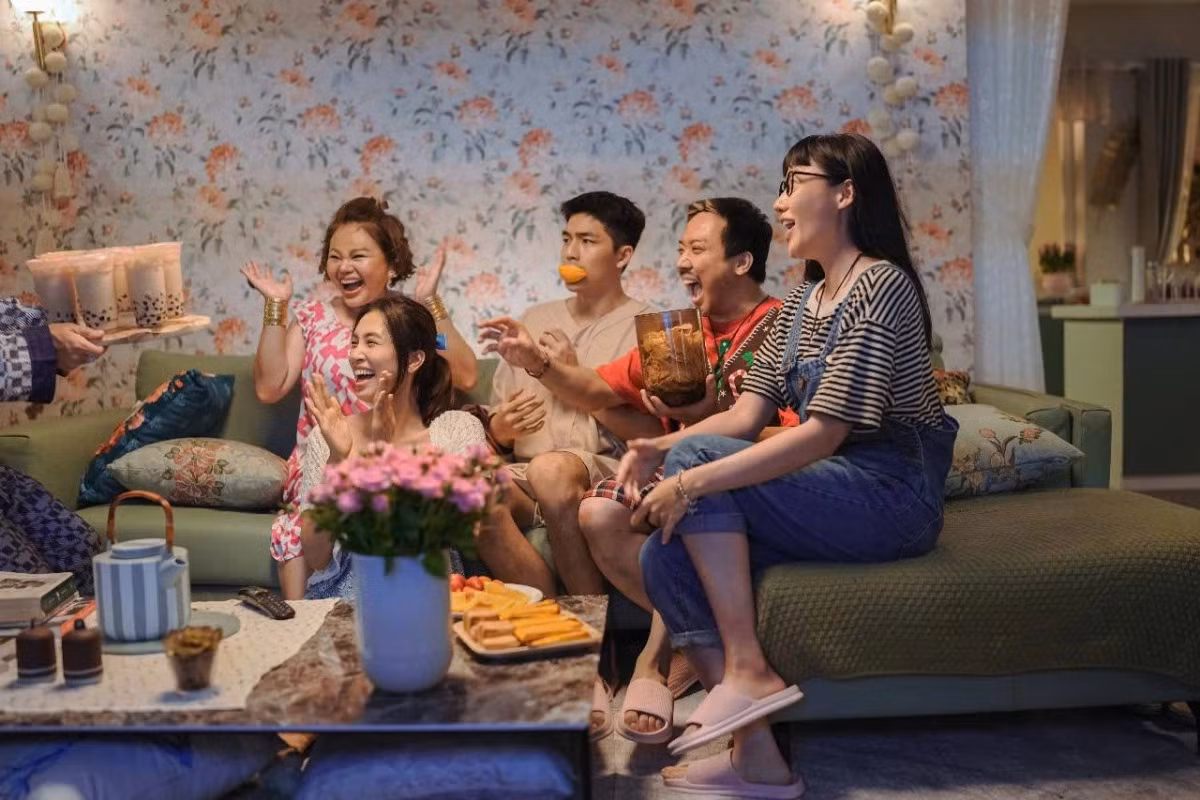 Bộ tứ báo thủ mất điểm khi phô bày những thứ rườm rà, ồn ào... Bộ tứ báo thủ mất điểm khi phô bày những thứ rườm rà, ồn ào...