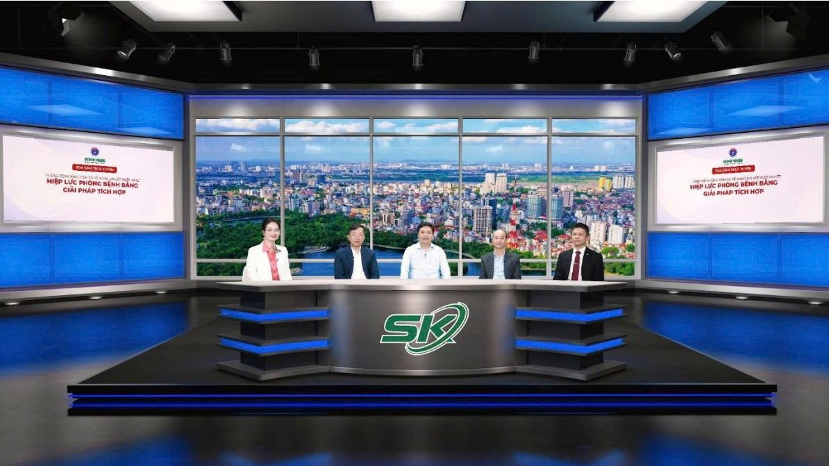 Tại tọa đàm, các chuyên gia đã chỉ rõ những lỗ hổng trong nhận thức và hành động của người dân, đẩy nhiều ca bệnh SXHD vào tình trạng nguy kịch. Tại tọa đàm, các chuyên gia đã chỉ rõ những lỗ hổng trong nhận thức và hành động của người dân, đẩy nhiều ca bệnh SXHD vào tình trạng nguy kịch.