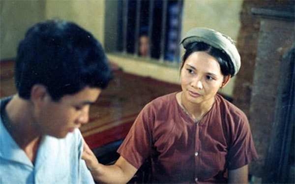 Họa sĩ, NSND Phạm Quang Vĩnh đứng sau loạt phim điện ảnh thành công như Bến không chồng, Chuyện của Pao, Đập cánh giữa không trung...