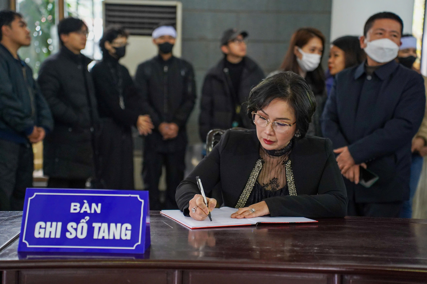 Với người thân, bạn bè, đồng nghiệp, hậu bối, nhà báo Dương Xuân Nam là một người giản dị, bao dung, khiêm nhường. Với người thân, bạn bè, đồng nghiệp, hậu bối, nhà báo Dương Xuân Nam là một người giản dị, bao dung, khiêm nhường.