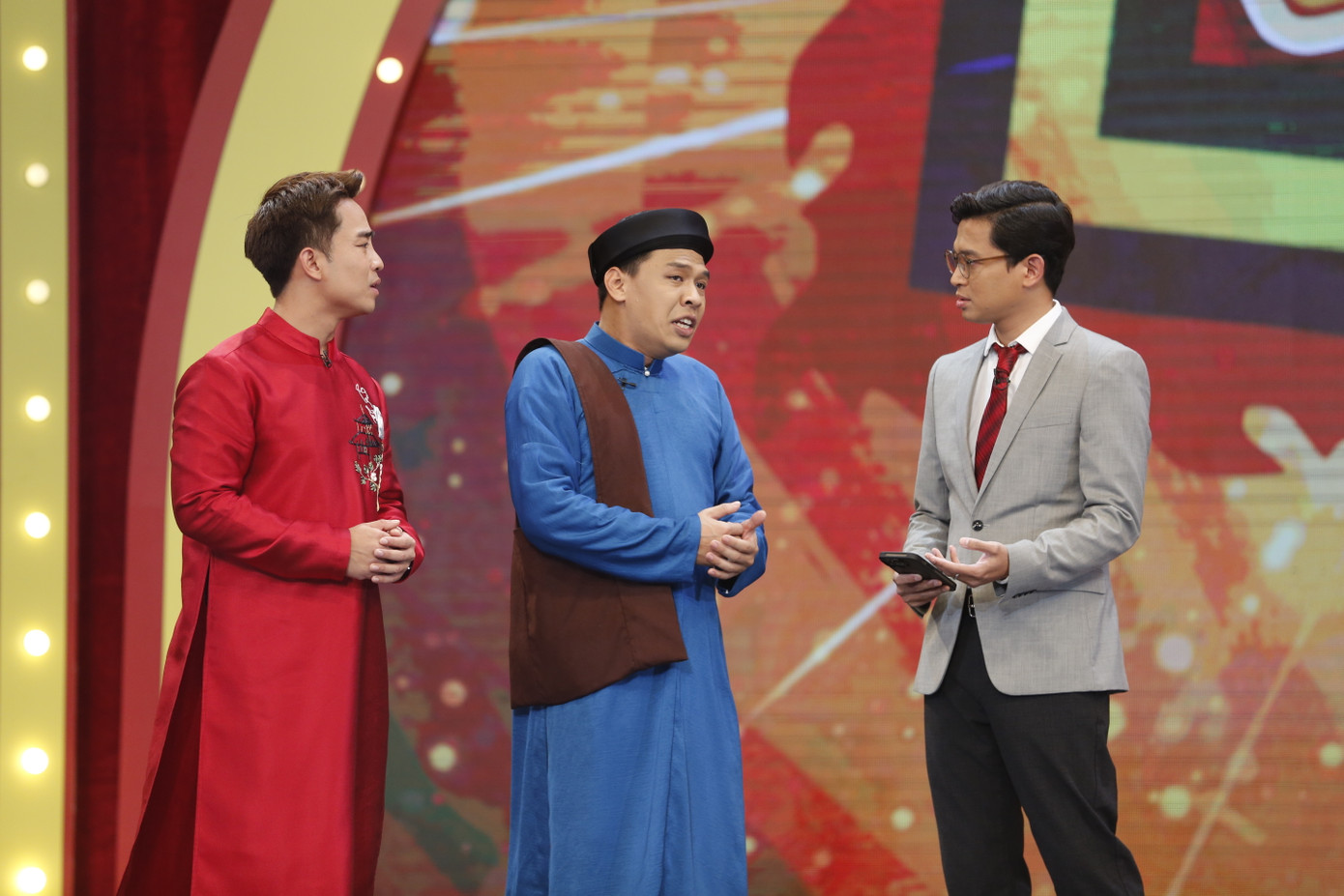 Gặp nhau cuối tuần 2025 có nhiều đổi mới nhưng chưa đáp ứng được nhu cầu giải trí của khán giả. Gặp nhau cuối tuần 2025 có nhiều đổi mới nhưng chưa đáp ứng được nhu cầu giải trí của khán giả.