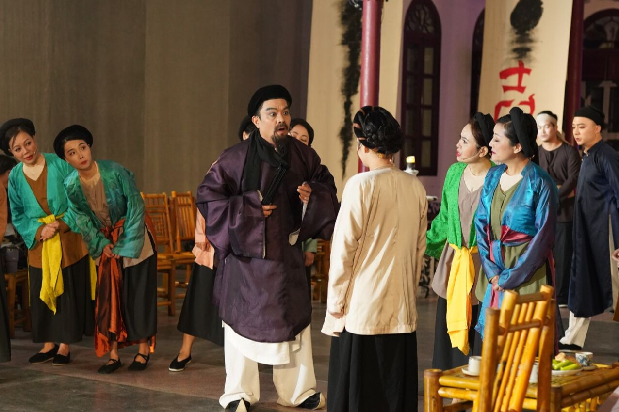 Cành khế ngọt khắc họa bức tranh xã hội những năm đầu thế kỷ 20. Cành khế ngọt khắc họa bức tranh xã hội những năm đầu thế kỷ 20.