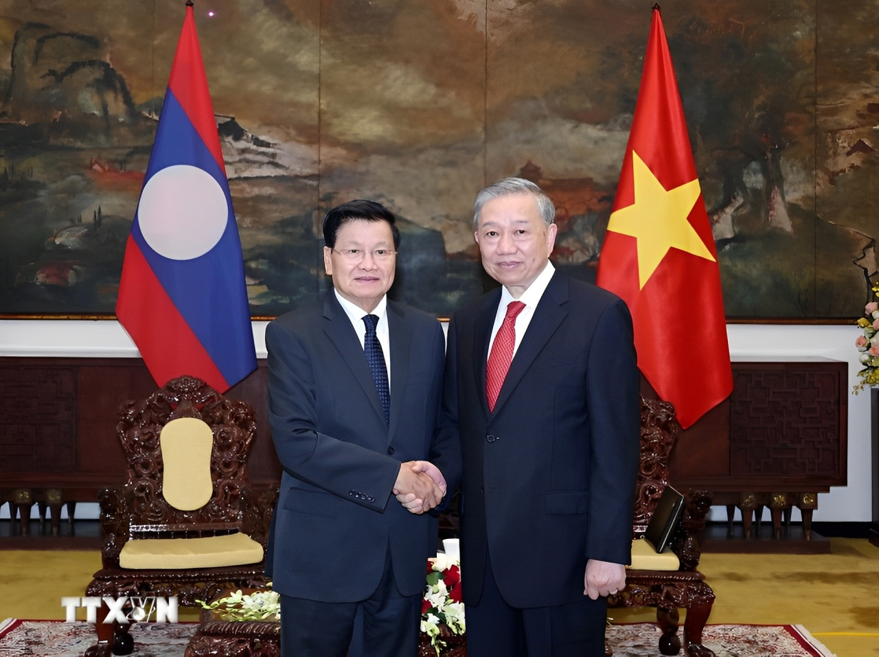 Tổng Bí thư Tô Lâm hội kiến Tổng Bí thư, Chủ tịch nước Lào Thongloun Sisoulith.