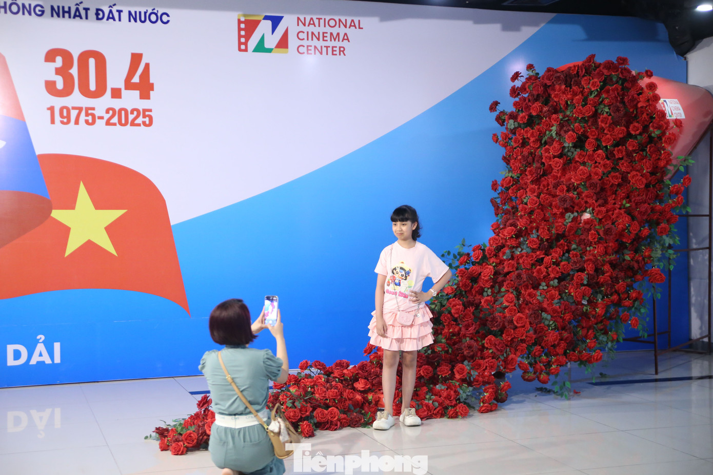 Trung tâm Chiếu phim Quốc gia cũng thiết kế các tiểu cảnh phục vụ nhu cầu check-in, chụp ảnh của khán giả.