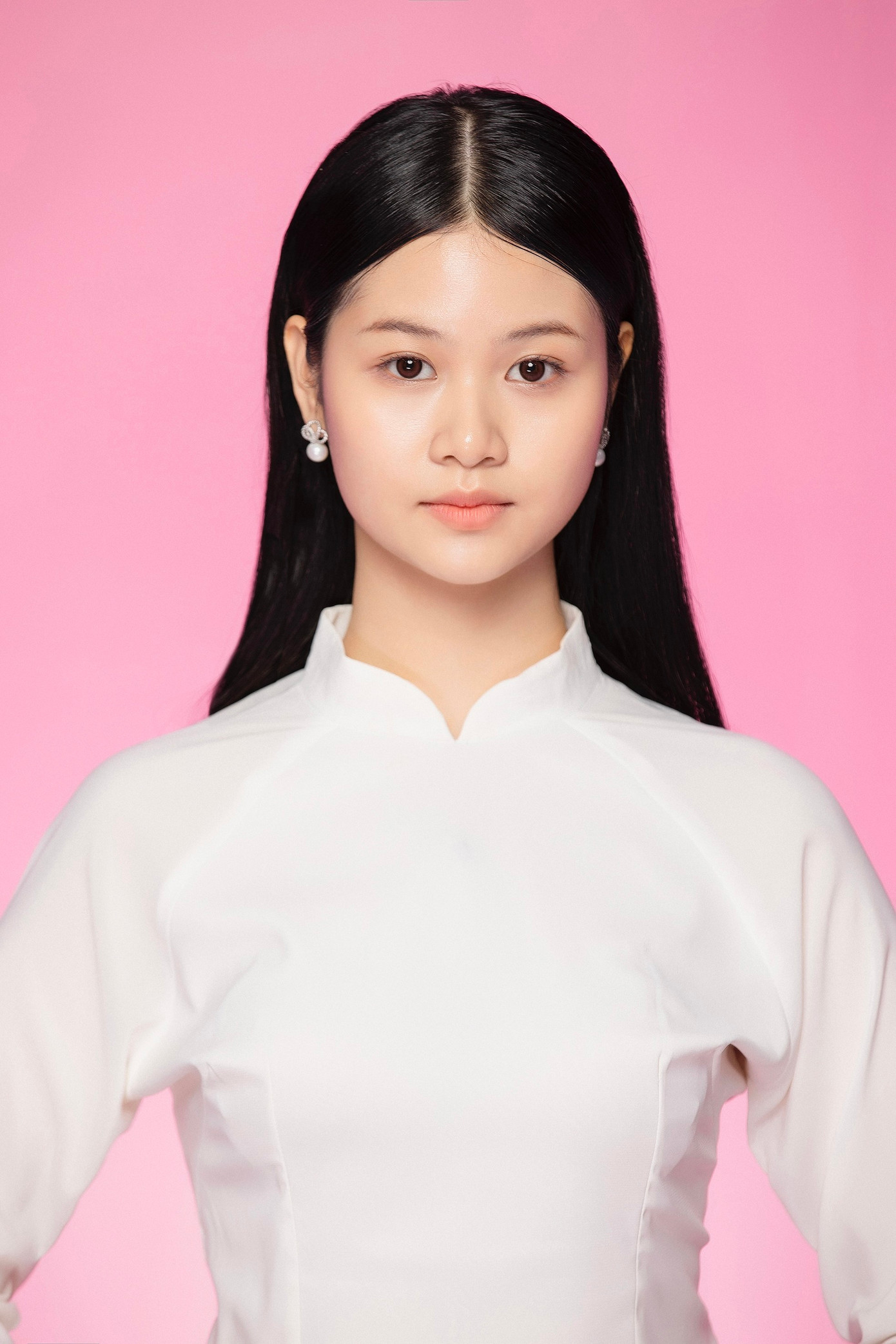 Phần thi mặt mộc là nguyên tắc bắt buộc của cuộc thi Hoa hậu Việt Nam.