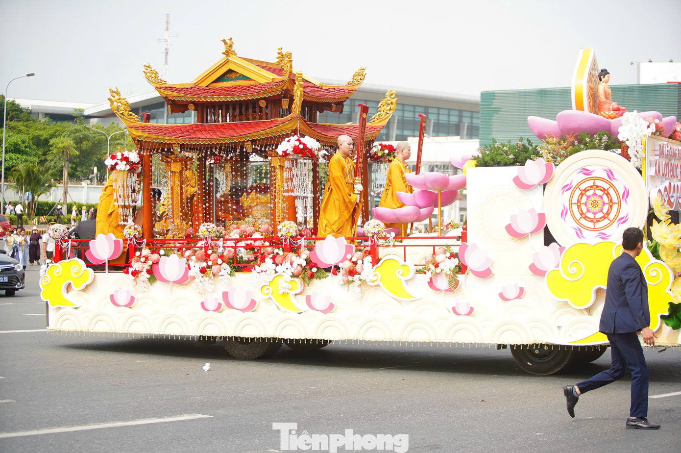 Sự hiện diện của xá lợi Phật tại Việt Nam không chỉ là dấu ấn tâm linh sâu sắc mà còn mang ý nghĩa ngoại giao đặc biệt, thể hiện tình hữu nghị và sự trân trọng của Chính phủ Ấn Độ đối với Việt Nam - quốc gia đăng cai Đại lễ Vesak Liên Hợp Quốc 2025.