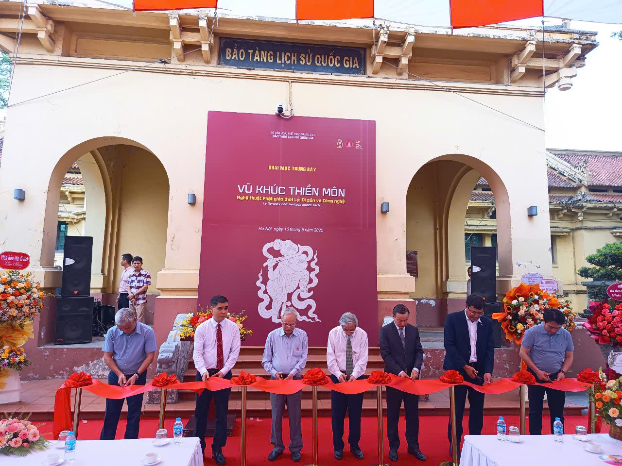 Bảo tàng Lịch sử quốc gia tổ chức khai mạc trưng bày Vũ khúc Thiền môn - Nghệ thuật Phật giáo thời Lý: Di sản và Công nghệ. Triển lãm trưng bày các hiện vật tiêu biểu trong khối di sản Phật giáo thời Lý, được diễn giải và trình chiếu bằng công nghệ, kỹ thuật như 3D Mapping, hologram…
