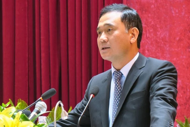 Ông Ngô Ngọc Đức thôi giữ chức Bí thư Thành ủy Hòa Bình. Ảnh: VTC News. Ông Ngô Ngọc Đức thôi giữ chức Bí thư Thành ủy Hòa Bình. Ảnh: VTC News.