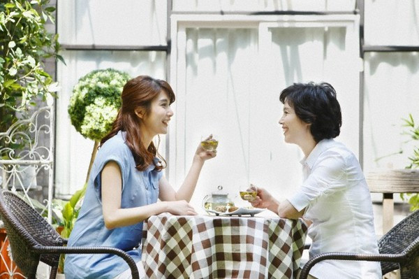 Độc chiêu hạ gục mẹ chồng của con dâu 2