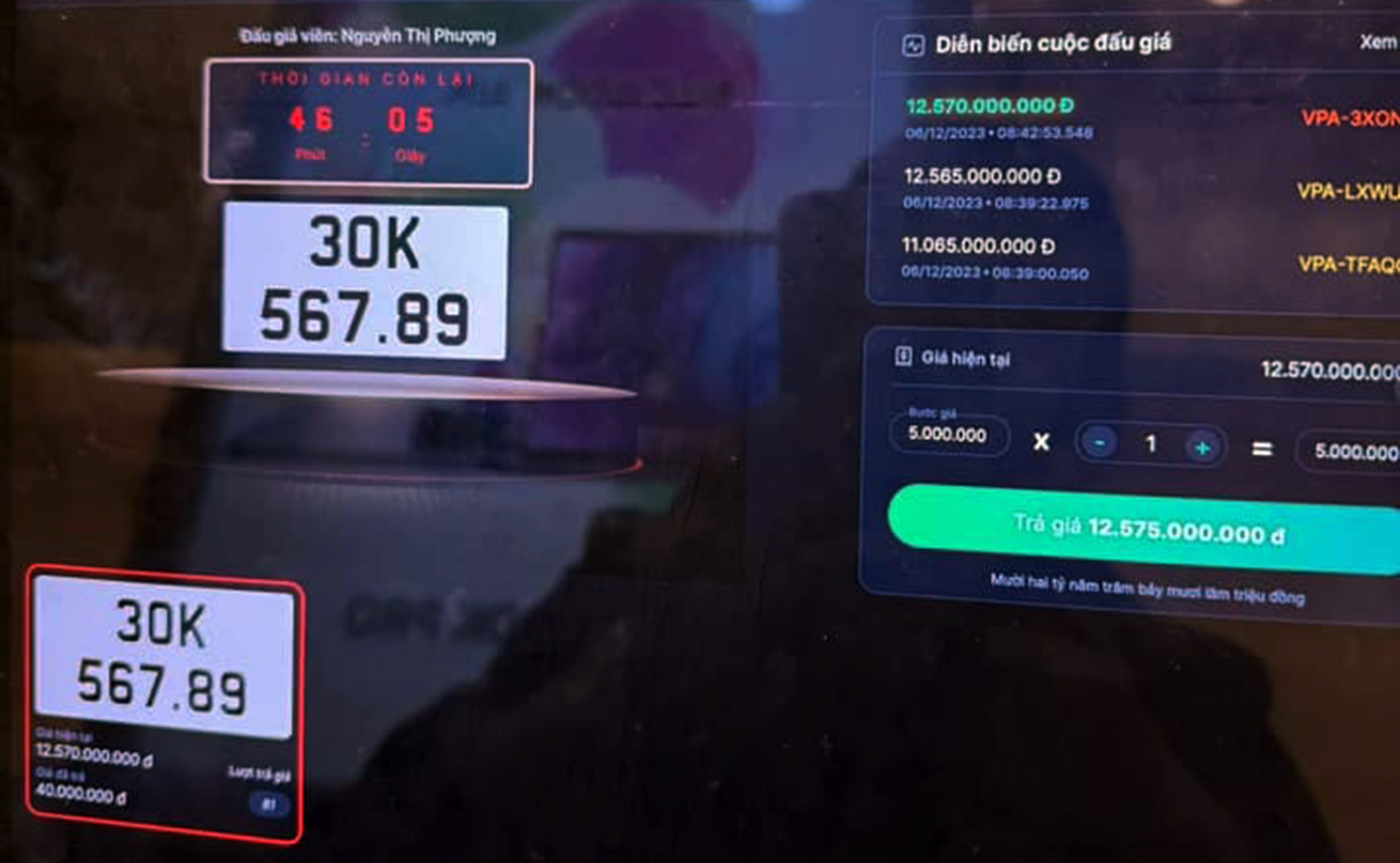 Biển số 30K-567.89 được trả giá hơn 12,5 tỷ đồng.