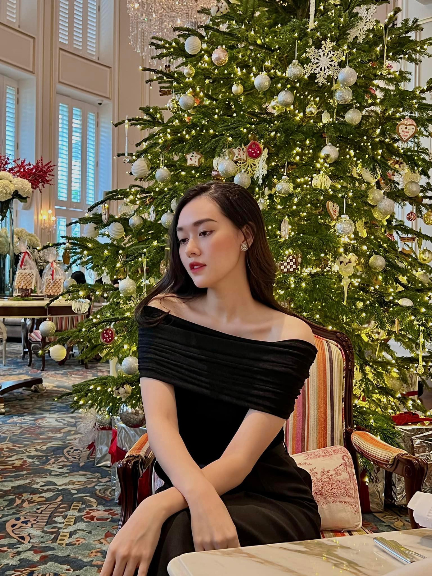 Mặc dù mới sinh con đầu lòng nhưng Tường San đã nhanh chóng lấy lại được vóc dáng xinh đẹp, quyến rũ. Mặc dù mới sinh con đầu lòng nhưng Tường San đã nhanh chóng lấy lại được vóc dáng xinh đẹp, quyến rũ.