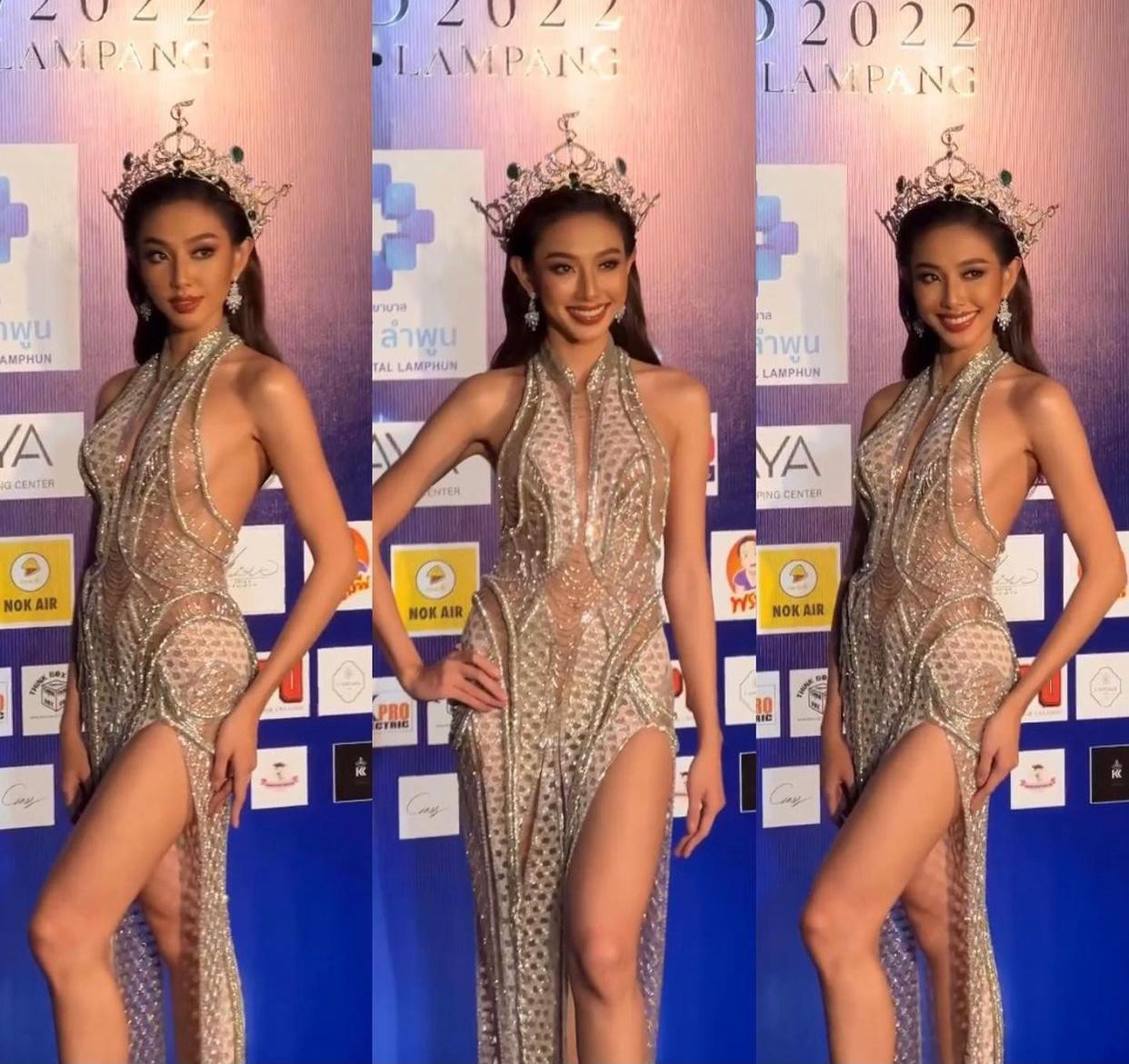 Thần thái quyến rũ của Thuỳ Tiên lọt vào ống kính phóng viên địa phương.