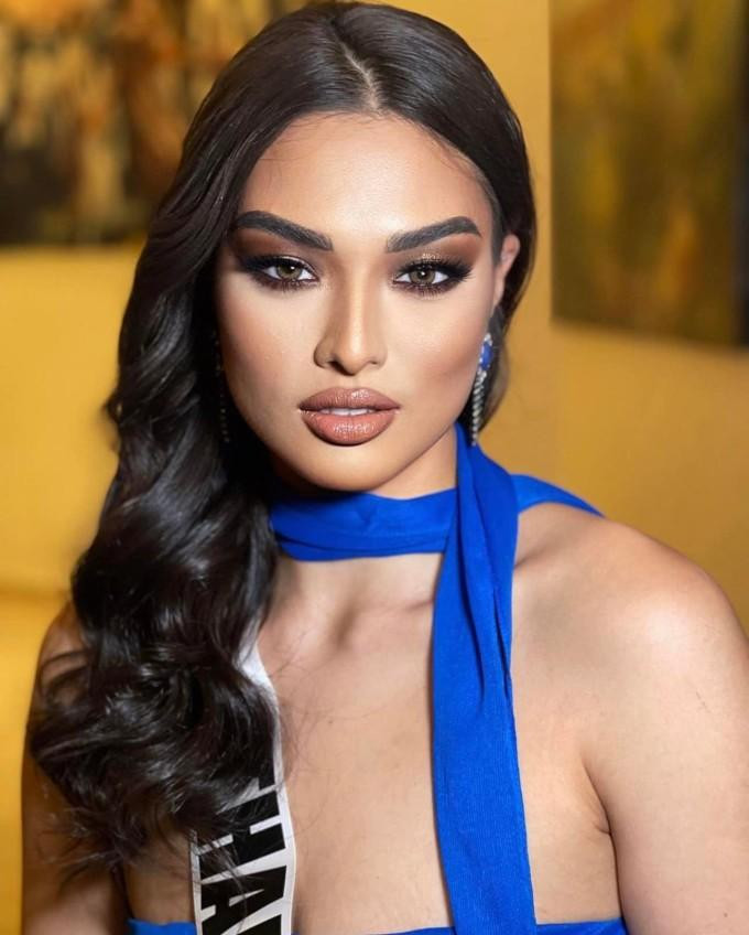 Được đánh giá là một người đẹp có vẻ đẹp 'lệch chuẩn' và là một sự lựa chọn đầy mạo hiểm của Thái Lan tại đấu trường sắc đẹp Miss Universe nhưng Anchilee vẫn rất tự tin tới với cuộc thi để lan toả thông điệp #Realsizebeauty, đề cao nhan sắc tự nhiên và vẻ đẹp ở mọi kích cỡ của phụ nữ.