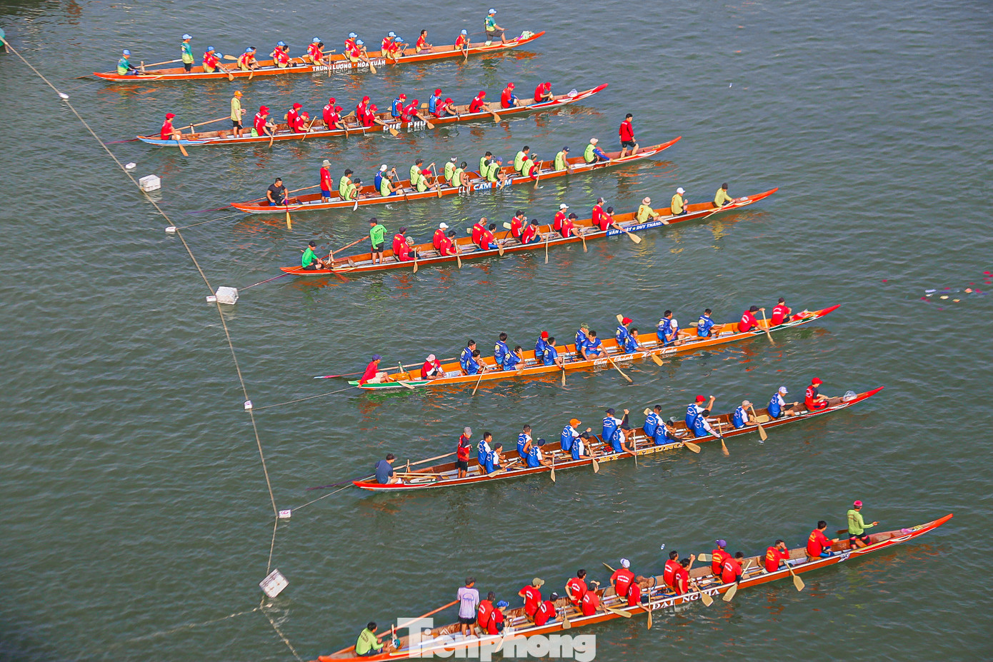 Giải đua thuyền thu hút sự quan tâm theo dõi của đông đảo người dân, nhất là cộng đồng ngư dân ven biển thuộc TP. Đà Nẵng và tỉnh Quảng Nam. Đồng thời du khách tại Đà Nẵng cũng hết sức thích thú, biết thêm về truyền thống đua thuyền của ngư dân các địa phương ven biển.