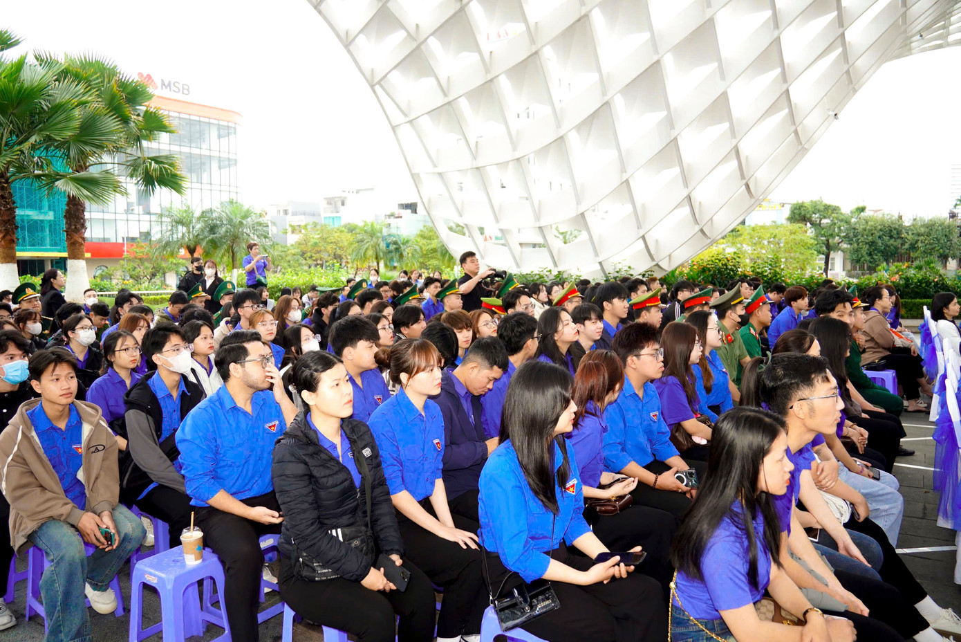 Đông đảo đoàn viên thanh niên tại Đà Nẵng đến tham gia lễ phát động.