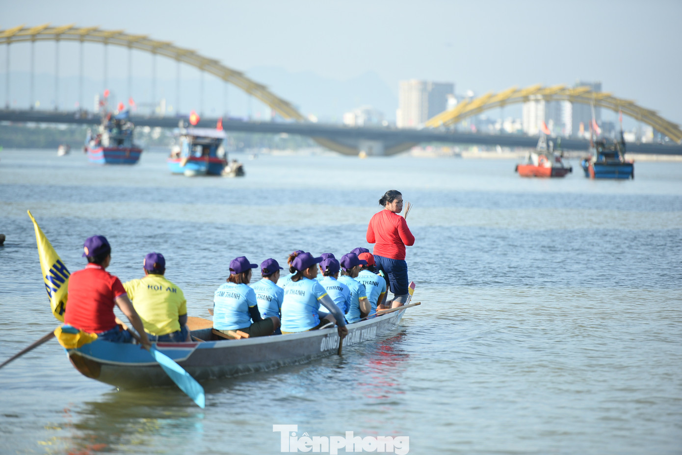 “Sự tham gia của 24 đội thuyền với hơn 500 vận động viên tham dự chính là sự thể hiện tình đoàn kết mà chúng tôi luôn muốn hướng đến và mong muốn lan tỏa qua các hoạt động thể thao. Tôi hy vọng giải lần này sẽ tạo điểm nhấn thú vị, thu hút du khách đến với Đà Nẵng nhiều hơn”, ông Trương Duy Hòa cho biết.