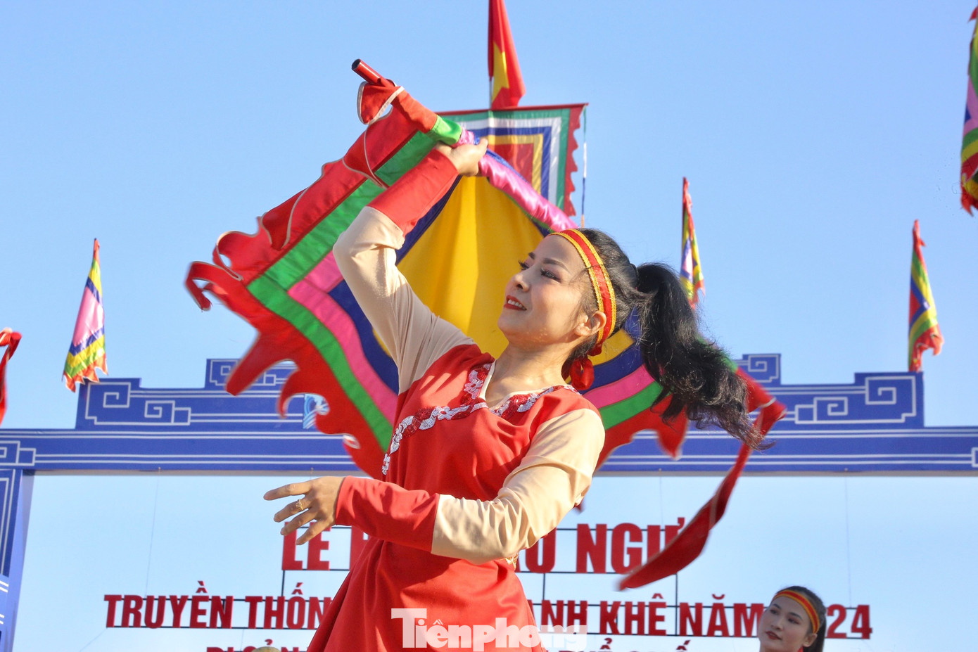 Lễ hội cầu cho mưa thuận gió hòa, cầu một mùa đánh bắt cá thắng lợi, những chiếc thuyền sẽ hanh thông vượt sóng, những mẻ cá bội thu nườm nượp đổ về, đời sống nhân dân được bình yên, no ấm.