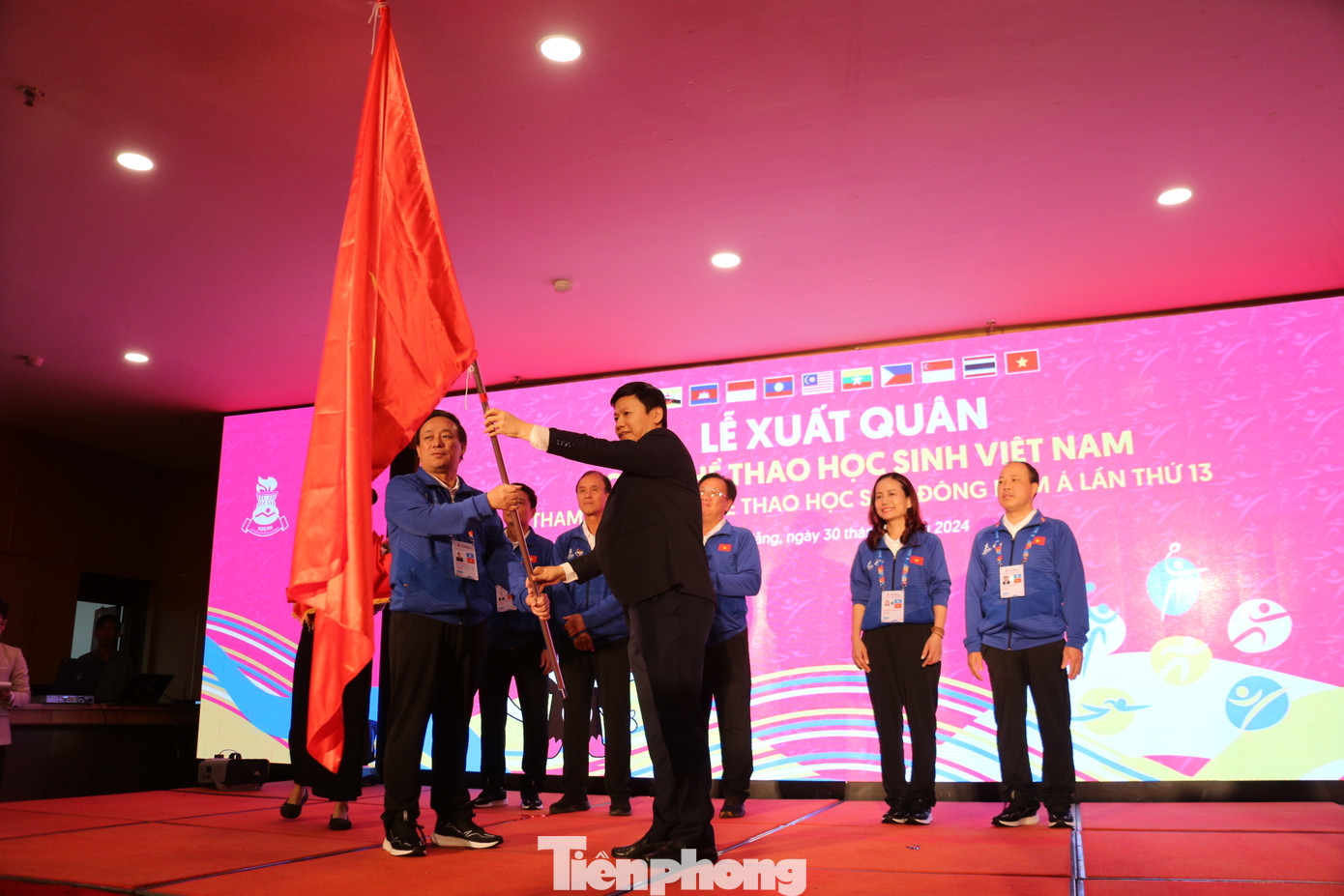 Lễ xuất quân của Đoàn thể thao học sinh Việt Nam. Ảnh: Duy Quốc. Lễ xuất quân của Đoàn thể thao học sinh Việt Nam. Ảnh: Duy Quốc.