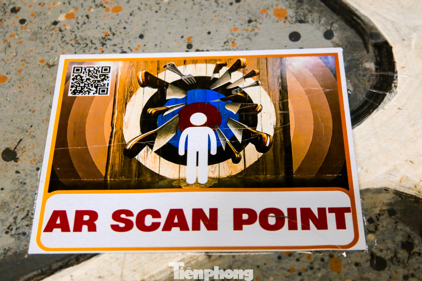 Ngoài tranh 3D, bảo tàng còn sử dụng công nghệ thực tế ảo qua quét mã QR giúp du khách có những trải nghiệm thú vị.